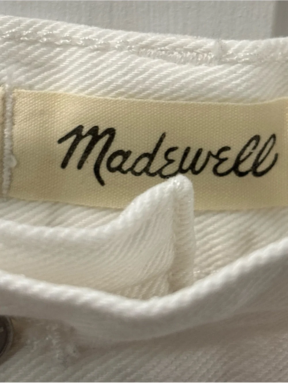 Madewell Women’s Relaxed Denim Shorts Tile White Size 30 Raw Hem Button Fly EUC
